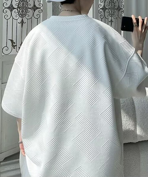 AsaAura(アサオーラ)の「ふくれ幾何学 クルーネック半袖 Tシャツ(Tシャツ/カットソー・メンズ・グレー/ベージュ/ブラック/ホワイト・M/L)」の16枚目の写真