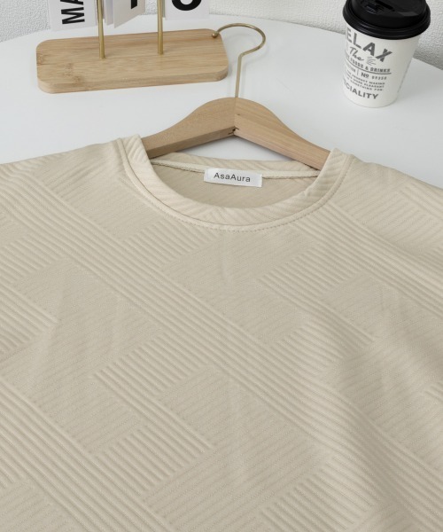 AsaAura(アサオーラ)の「ふくれ幾何学 クルーネック半袖 Tシャツ(Tシャツ/カットソー・メンズ・グレー/ベージュ/ブラック/ホワイト・M/L)」の5枚目の写真