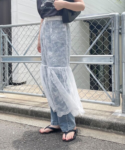 fredy emue(フレディエミュ)の「2WAYスカラレースギャザースカート(スカート・レディース・ブラック/オフホワイト・38)」の15枚目の写真