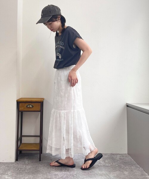 fredy emue(フレディエミュ)の「2WAYスカラレースギャザースカート(スカート・レディース・ブラック/オフホワイト・38)」の9枚目の写真