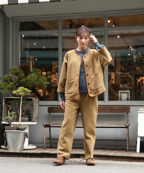 KRIFF MAYER Lady's Collection（クリフメイヤーレディースコレクション）の「ブランケットステッチドルマンJK（ノーカラージャケット・レディース・ブルーグリーン/レンガ/カラフル/チャコール/ベージュ・MEDIUM/LARGE）」の13枚目の写真