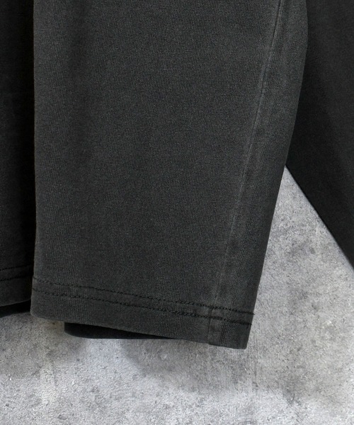 Ritzy（リッツィー）の「Pigment hard wash long sleeve T-shirt/ピグメント ハードウォッシュ 長袖 Tシャツ/ロンT（Tシャツ/カットソー・メンズ・ブラック/モカ/ブラック系その他/ブラウン系その他/ブラック系その他2/ブラウン系その他2/ブラック系その他3/ブラウン系その他3・M/L/XL）」の16枚目の写真