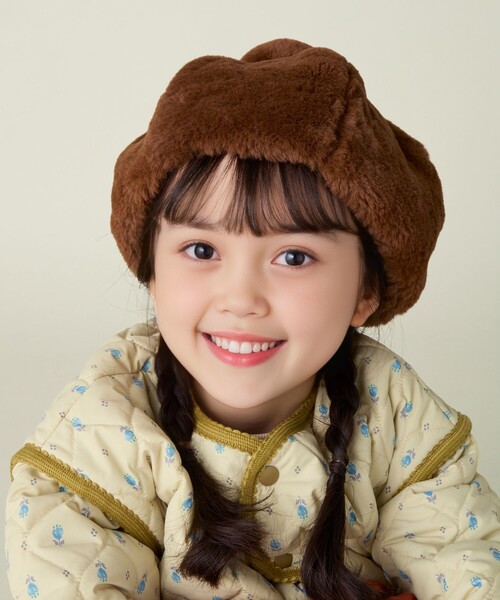 BEAMS mini（ビームスミニ）の「フェイクファー ポンポン ベレー 2024FW（ハンチング/ベレー帽・キッズ・ブラウン/オフホワイト/ブラウン系その他4・ONE SIZE）」の2枚目の写真