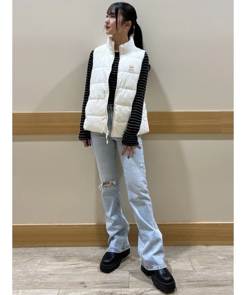 GAP（ギャップ）の「コールドコントロール パファーベスト（ダウンベスト・レディース・カーキ/ブラック/アイボリー・XS/S/M/L/XXS）」の21枚目の写真