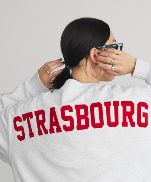 Auntie Rosa Holiday（アンティローザホリデー）の「アソートカレッジプリントスウェット（スウェット・レディース・ナチュラル/ネイビー/グリーン/ライトグレー・FREE）」の2枚目の写真