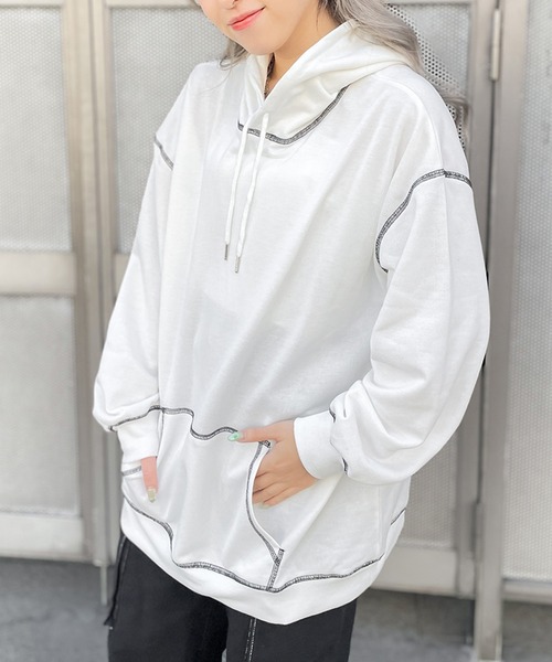 GORGE(ゴージ)の「《配色ステッチ》レディース 裏毛パーカー ルーズシルエット スウェットフーディー 春秋冬(パーカー・レディース・ブラック/オートミール/ホワイト・F)」の1枚目の写真