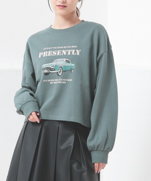 Honeys（ハニーズ）の「ショート丈ゆるトップス（Tシャツ/カットソー・レディース・杢グレー/アイボリー/スミクロ/レッド/グリーン・S/M/L）」の4枚目の写真
