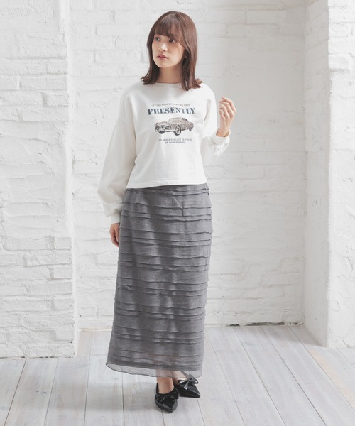 Honeys（ハニーズ）の「ショート丈ゆるトップス（Tシャツ/カットソー・レディース・杢グレー/アイボリー/スミクロ/レッド/グリーン・S/M/L）」の6枚目の写真