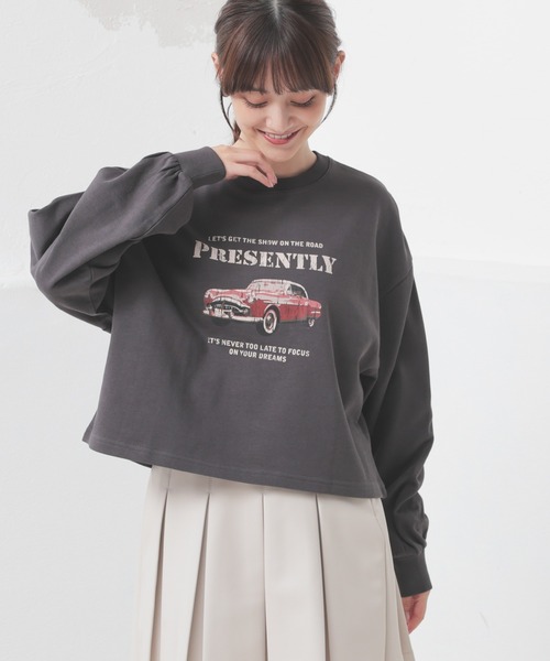 Honeys（ハニーズ）の「ショート丈ゆるトップス（Tシャツ/カットソー・レディース・杢グレー/アイボリー/スミクロ/レッド/グリーン・S/M/L）」の9枚目の写真