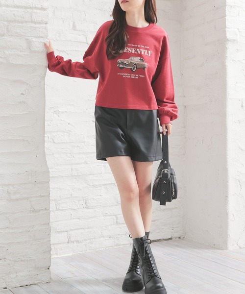 Honeys（ハニーズ）の「ショート丈ゆるトップス（Tシャツ/カットソー・レディース・杢グレー/アイボリー/スミクロ/レッド/グリーン・S/M/L）」の11枚目の写真