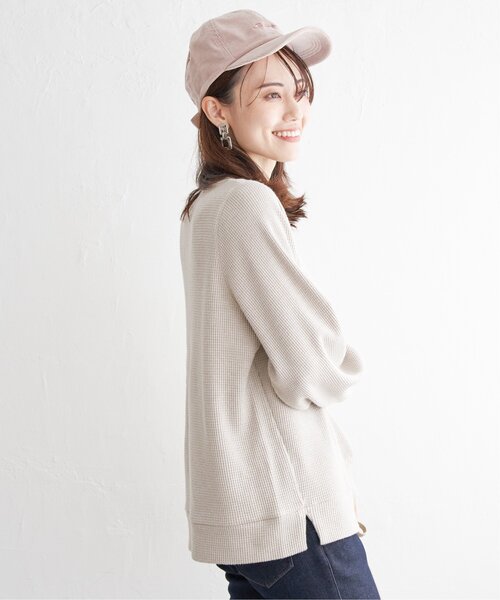 ikka（イッカ）の「ラメワッフルプルオーバー（Tシャツ/カットソー・レディース・ブラック/ライトベージュ/ブルー・M/L/S）」の4枚目の写真