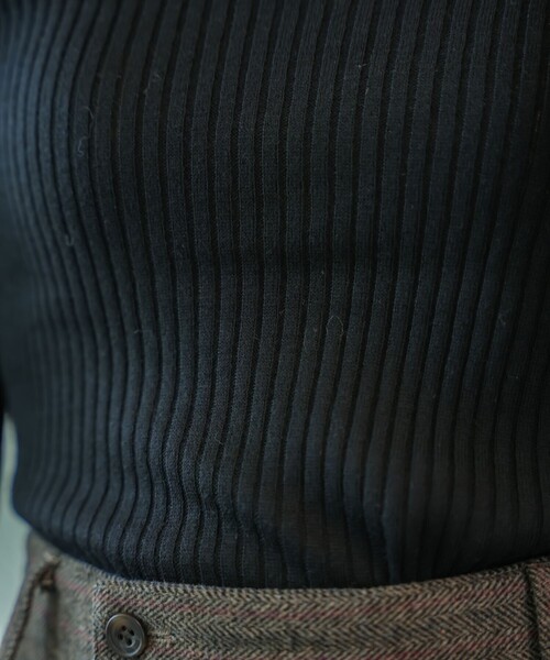 FREAK'S STORE(フリークスストア)の「【べストセラー】ウォッシャブル タートルネックニット(ニット/セーター・レディース・オフホワイト/グレー/レッド/ベージュ/ブラック・フリ-)」の9枚目の写真