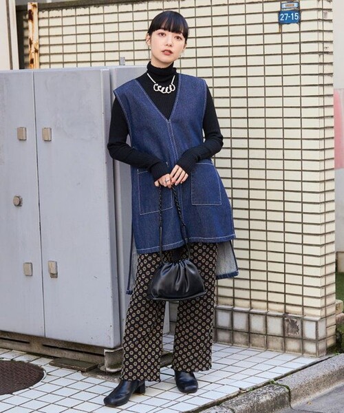 FREAK'S STORE(フリークスストア)の「【べストセラー】ウォッシャブル タートルネックニット(ニット/セーター・レディース・オフホワイト/グレー/レッド/ベージュ/ブラック・フリ-)」の12枚目の写真