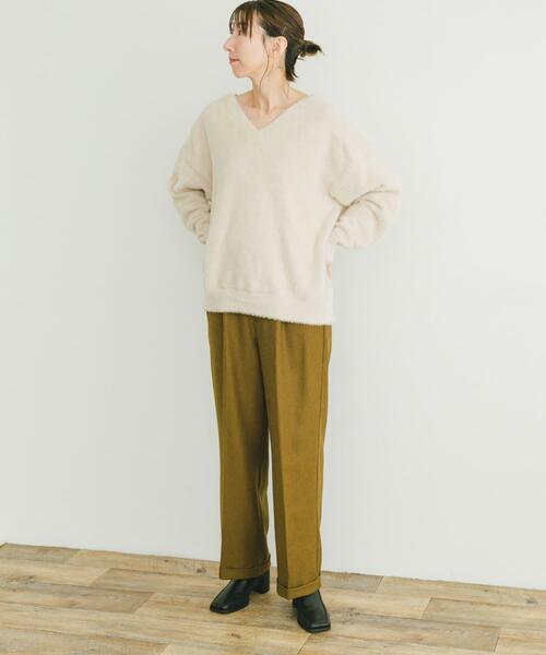 ITEMS URBANRESEARCH(アイテムズ アーバンリサーチ)の「ミニシャギーVネックニット(ニット/セーター・レディース・アイボリー/チャコールグレー/グリーン・FREE)」の19枚目の写真