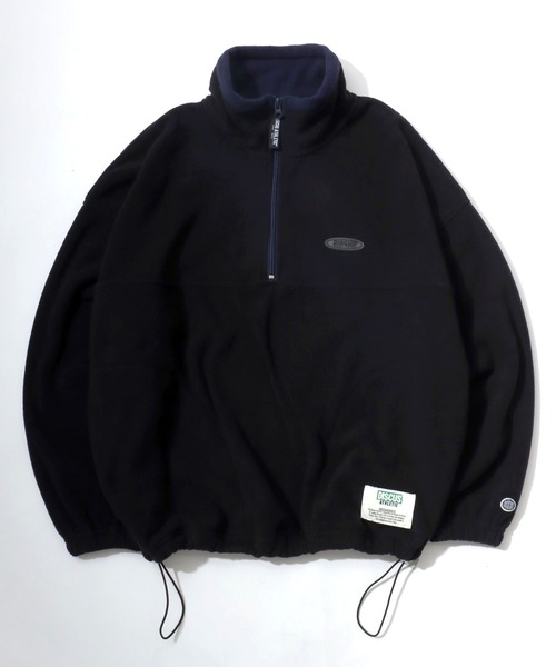 DISCUS(ディスカス)の「DISCUS/ディスカス オーバーサイズ 配色切替 ワンポイントシリコンワッペン フリース プルオーバーハーフジップ トレーナー(スウェット・レディース・ブラック/オートミール/ネイビー/パープル・M/L)」の1枚目の写真