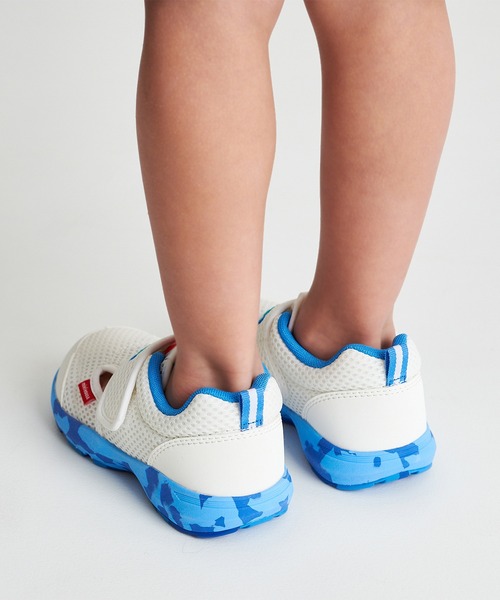 MIKI HOUSE（ミキハウス）の「ダブルラッセル キッズシューズ（スニーカー・キッズ・ラベンダー/ホワイト/ブラック・19cm/18cm/17cm/16cm）」の4枚目の写真