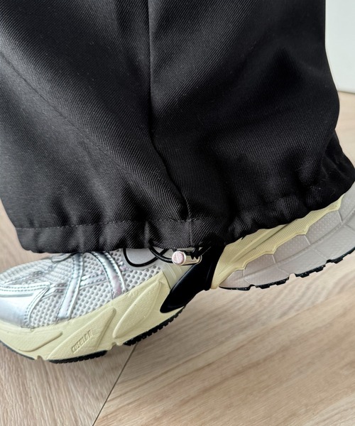 classicalelf（クラシカルエルフ）の「楽ちんなのに洒落見え！ドロストデザインイージーパンツ（その他パンツ・レディース・ブラック/オフホワイト・X-LARGE/SMALL/MEDIUM/LARGE）」の12枚目の写真