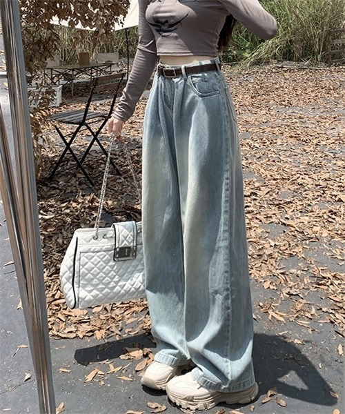 Dream garden(ドリームガーデン)の「タックハイウエストワイドデニムパンツ(デニムパンツ・レディース・ブルー/ネイビー/ライトブルー/ブルーグレー/グレー・L/M/XL/S/2XL)」の21枚目の写真