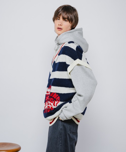 JINCL(ジンクル)の「ボーダーニットベスト(ベスト・メンズ・ブラウン/ネイビー・MEDIUM/J)」の22枚目の写真