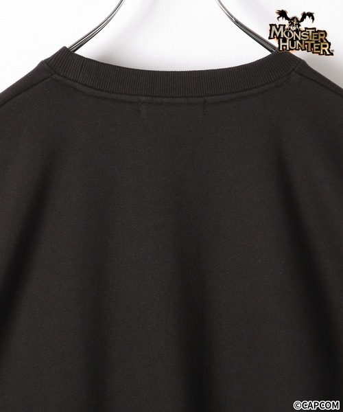 RAGEBLUE（レイジブルー）の「【MONSTER HUNTER/モンスターハンター】コラボ/キャラクタープリントスウェット（スウェット・メンズ・ブラック/グレー/ブルー/ホワイト・LARGE/MEDIUM）」の19枚目の写真