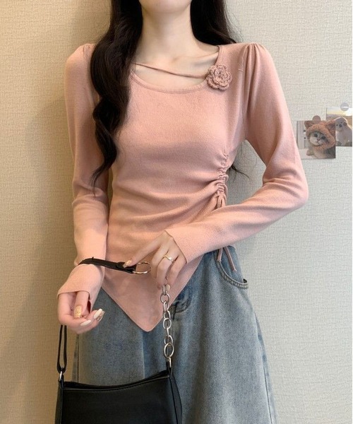 MAISON DE THERESE(メゾン ド テレーズ)の「シャーリングギャザー フラワー 長袖ニットトップス(ニット/セーター・レディース・ブラック/グレイッシュベージュ/ピンク/レッド/ベージュ/ミント・M/L)」の5枚目の写真