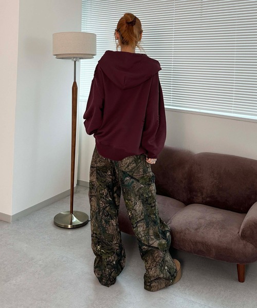 sedacle(セダクル)の「裏毛ダメージパーカー(パーカー・メンズ・グレー/チャコールグレー/ボルドー・SMALL/MEDIUM/LARGE)」の12枚目の写真