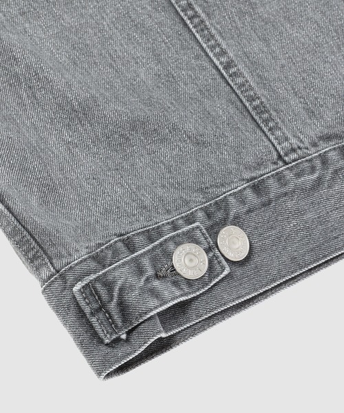 JUNYA WATANABE MAN(ジュンヤワタナベマン)の「Levi's W-NAME 3RD TYPE JACKET(デニムジャケット・メンズ・グレー・XS/M/S/L)」の2枚目の写真