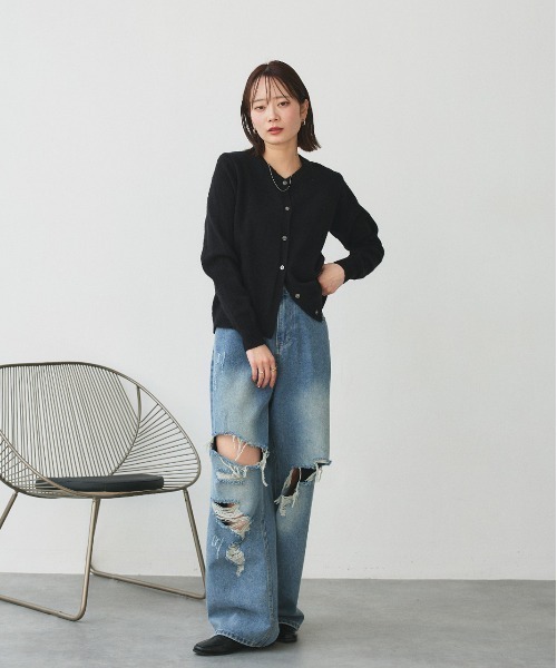 ad thie(アドティエ)の「クルーネック ベーシック ニットカーディガン(カーディガン/ボレロ・レディース・ベージュ/ブラウン/ブラック/アイボリー/グレー・FREE)」の9枚目の写真