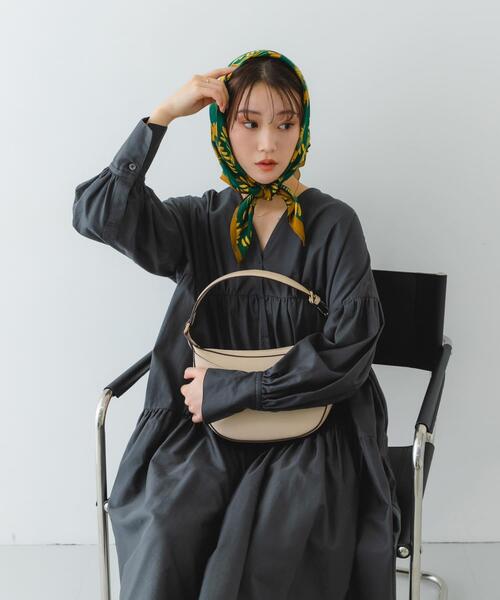 RODE SKO(ロデスコ)の「アソート柄スカーフ(バンダナ/スカーフ・レディース・ライトブルー/グリーン/イエロー/ネイビー・ONE)」の18枚目の写真