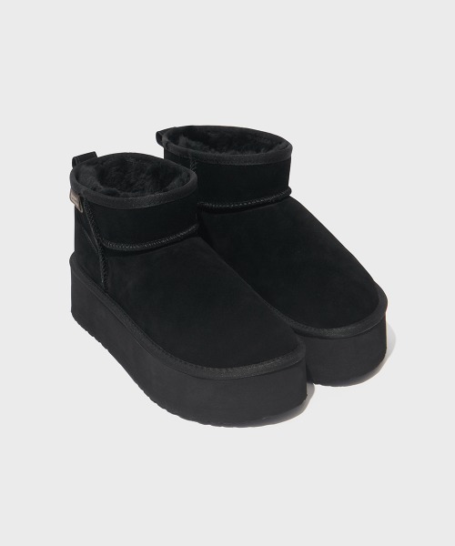 ROCKFISH WEATHERWEAR（ロックフィッシュウェザーウェア）の「ORIGINAL MAXI FLATFORM WINTER BOOTS_MINI 3.5"（ブーツ・レディース・モカ/ベージュ/ブラック・24.0cm/25.0cm/23.0cm）」の6枚目の写真