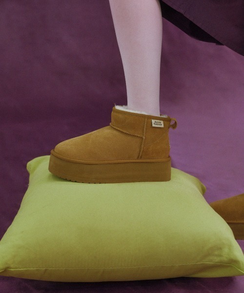 ROCKFISH WEATHERWEAR（ロックフィッシュウェザーウェア）の「ORIGINAL MAXI FLATFORM WINTER BOOTS_MINI 3.5"（ブーツ・レディース・モカ/ベージュ/ブラック・24.0cm/25.0cm/23.0cm）」の11枚目の写真