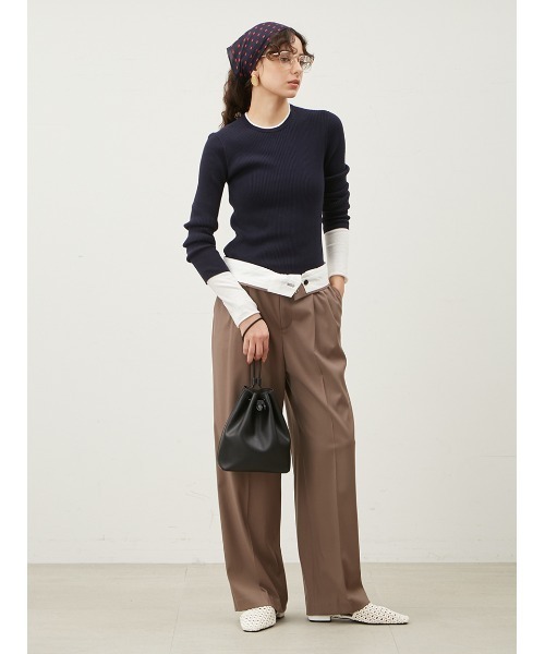 Mila Owen（ミラオーウェン）の「マーベルトデザインタックワイドパンツ（スラックス・レディース・モカ/ブラック/アイボリー・1/0）」の4枚目の写真