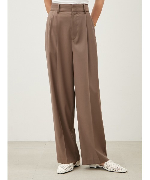 Mila Owen（ミラオーウェン）の「マーベルトデザインタックワイドパンツ（スラックス・レディース・モカ/ブラック/アイボリー・1/0）」の5枚目の写真