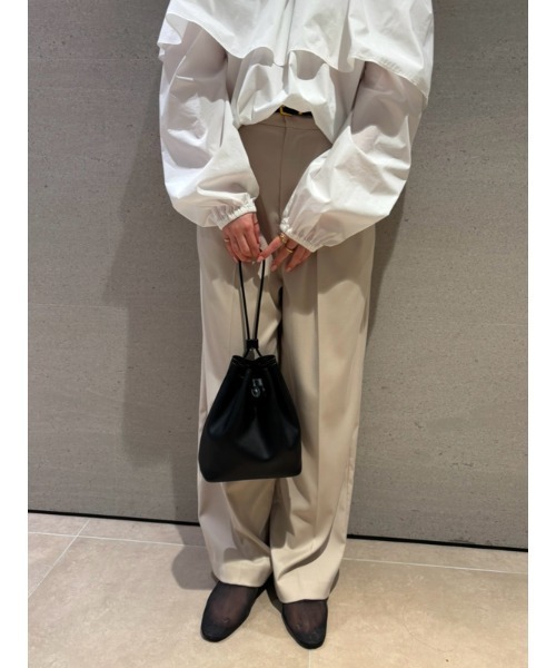 Mila Owen（ミラオーウェン）の「マーベルトデザインタックワイドパンツ（スラックス・レディース・モカ/ブラック/アイボリー・1/0）」の21枚目の写真