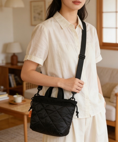 Miniministore(ミニミニストア)の「ショルダーバッグ キルティング斜め掛け鞄(ショルダーバッグ・レディース・アイボリー/ダークベージュ/ダークオレンジ/ブラック・FREE)」の21枚目の写真