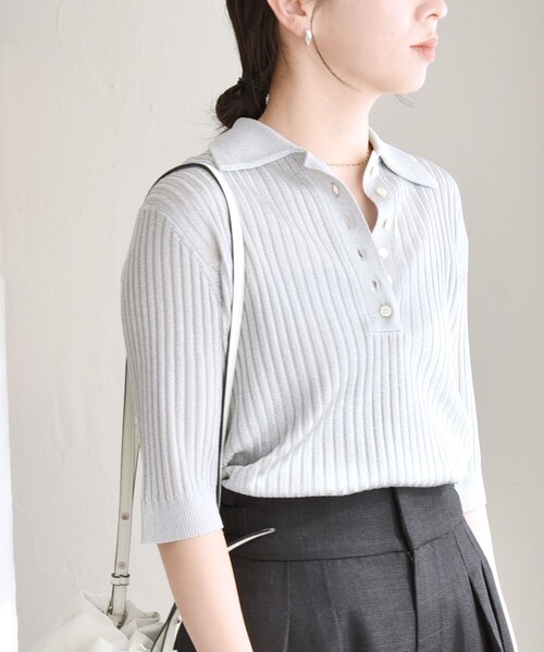 quaranciel(カランシエル)の「quaranciel:〈手洗い可能〉シアー ラメ ポロ リブ ニット プルオーバー(ニット/セーター・レディース・ベージュ/ブラック/シルバー・ONE SIZE)」の19枚目の写真