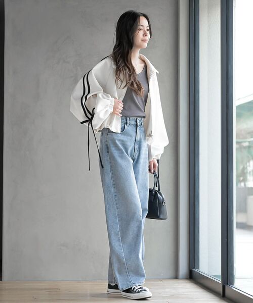 rps(アールピーエス)の「リボンライントラックジャケット(ブルゾン・レディース・アイボリー/ブラック・フリー)」の3枚目の写真