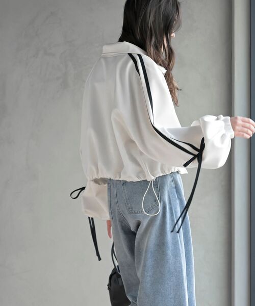 rps(アールピーエス)の「リボンライントラックジャケット(ブルゾン・レディース・アイボリー/ブラック・フリー)」の5枚目の写真