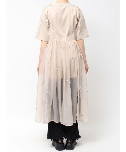 merry jenny(メリージェニー)の「ribbonシアーレイヤードキャミワンピース(ワンピース・レディース・ブラック/オフホワイト/ベージュ・FREE)」の10枚目の写真