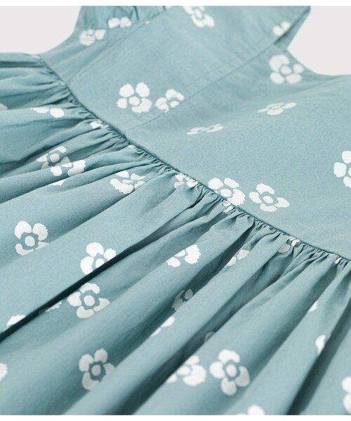 PETIT BATEAU（プチバトー）の「ワンピース（ワンピース・キッズ・ホワイト×グリーン・6YEAR/8YEAR/10YEAR/12YEAR）」の3枚目の写真