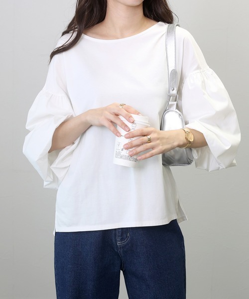 Aletta vita(アレッタビータ)の「布帛切替バルーンスリーブブラウスカットソー(Tシャツ/カットソー・レディース・ブラック/グレイッシュベージュ/オフホワイト・FREE)」の12枚目の写真