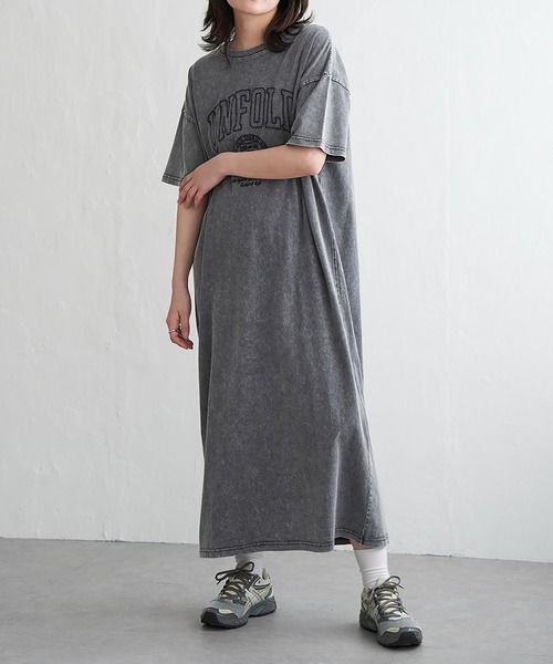 VENCEEXCHANGE（ヴァンスエクスチェンジ）の「刺繍カレッジTワンピース（ワンピース・レディース・アイボリー/チャコール・FREE）」の4枚目の写真