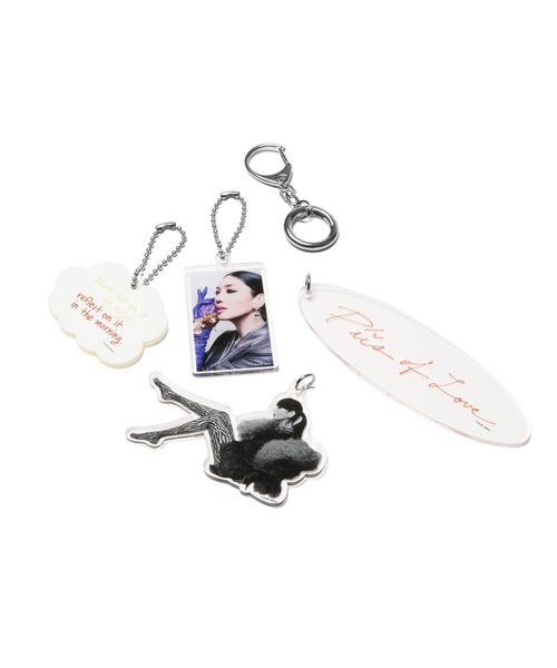 ZOZO（ゾゾ）の「【アン ミカ×ZOZO】スペシャル ポジティブ アクリルキーチャーム- Pi:S OF LOVE -（キーホルダー・レディース・マルチ・ONE SIZE）」の9枚目の写真