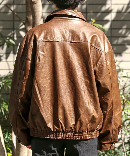 LUXSTYLE（ラグスタイル）の「PUレザージップアップブルゾン（ライダースジャケット・メンズ・チャコールグレー/ブラウン・M/L）」の15枚目の写真