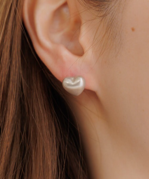 flower(フラワー)の「バルーンハートピアス(ピアス(片耳用)・レディース・ゴールド/シルバー・FREE)」の2枚目の写真