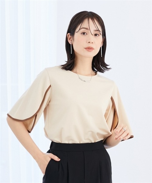 7days Life Styling(セブンデイズライフスタイリング)の「【接触冷感】シルケット加工配色フラワースリーブトップス(Tシャツ/カットソー・レディース・オフホワイト/ライトベージュ/サックスブルー/ブラウン/ネイビー・M/L/LL/3L/S)」の7枚目の写真
