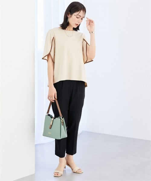7days Life Styling(セブンデイズライフスタイリング)の「【接触冷感】シルケット加工配色フラワースリーブトップス(Tシャツ/カットソー・レディース・オフホワイト/ライトベージュ/サックスブルー/ブラウン/ネイビー・M/L/LL/3L/S)」の9枚目の写真