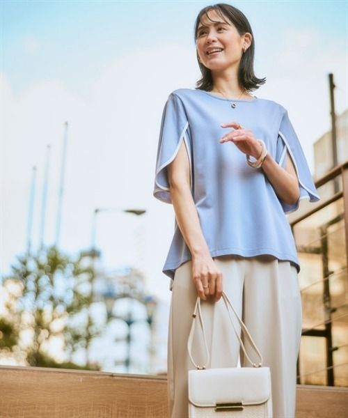7days Life Styling(セブンデイズライフスタイリング)の「【接触冷感】シルケット加工配色フラワースリーブトップス(Tシャツ/カットソー・レディース・オフホワイト/ライトベージュ/サックスブルー/ブラウン/ネイビー・M/L/LL/3L/S)」の16枚目の写真