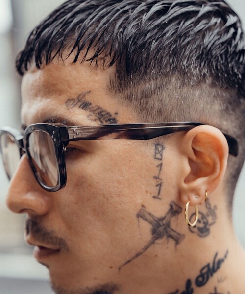 Subciety(サブサエティ)の「Sunglass-Lenny-(サングラス・メンズ・スモーク/グレー系その他/ブラック×ブルー・FREE)」の11枚目の写真