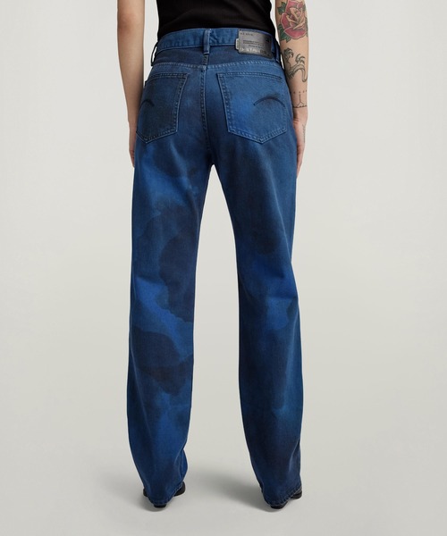 G-STAR（ジースター）の「VIKTORIA HIGH STRAIGHT JEANS/タイダイウォッシュ加工ハイウエストストレートジーンズ/L30（デニムパンツ・レディース・ブルー系その他・24inch/26inch/25inch）」の2枚目の写真